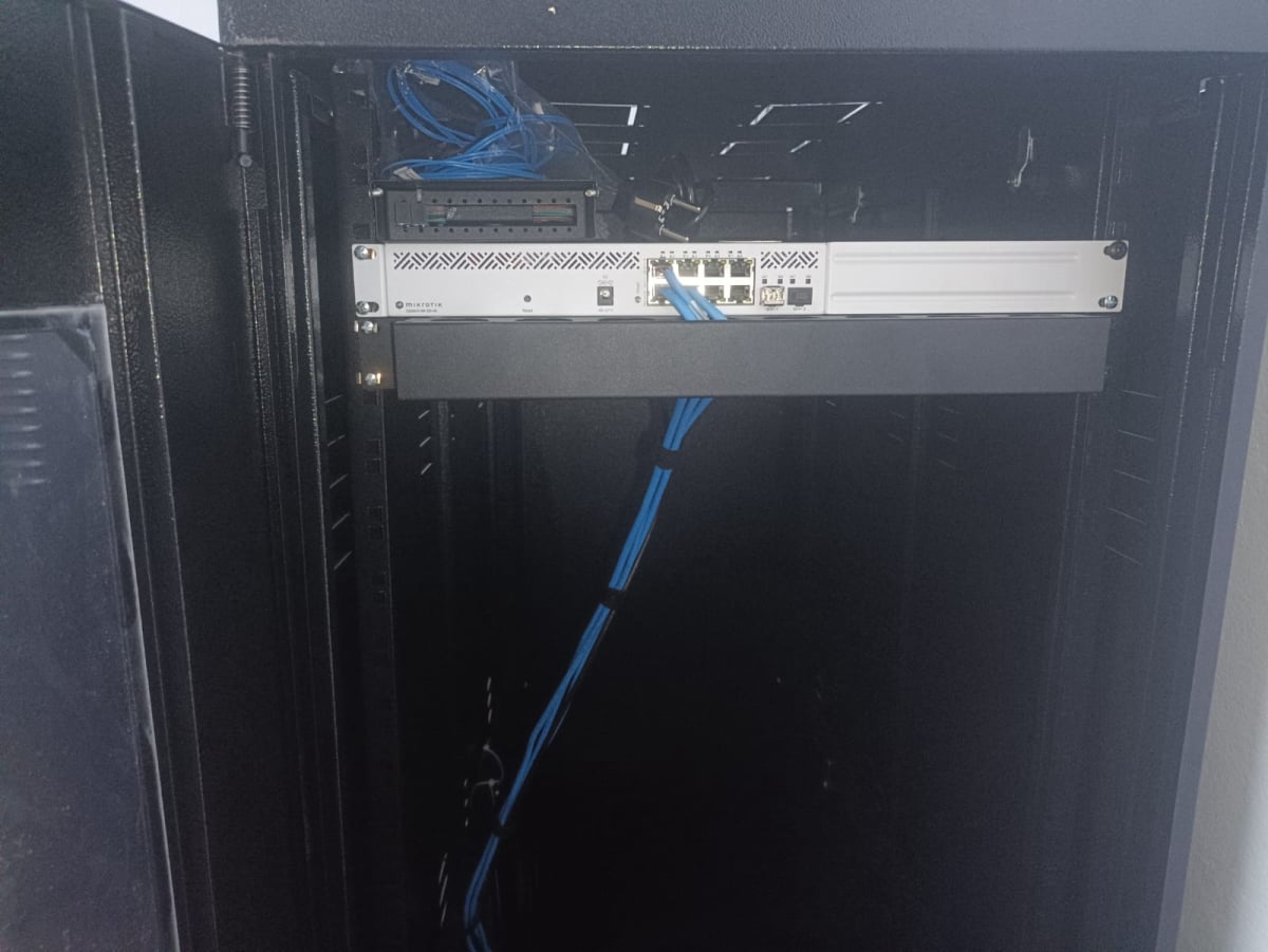 Foto 12 Bios Net